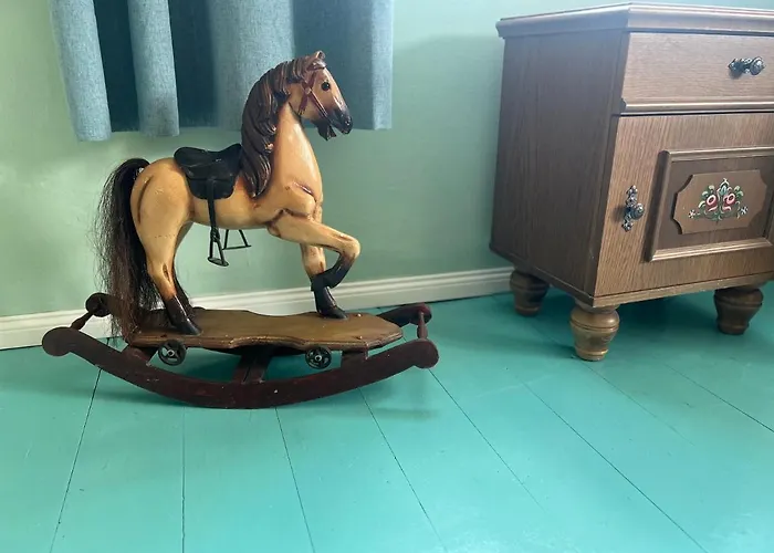 Charming Historical Finning